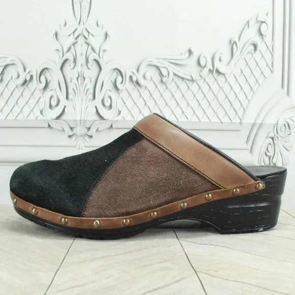 Sanita Black Suede Slip On Slide Studded Clogs Mules Size 39 US 9 - Picture 1 of 8